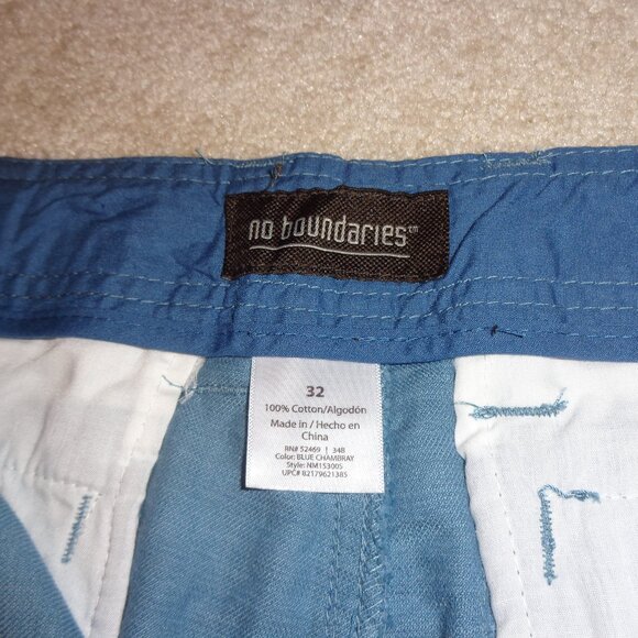 NEW! No Boundaries Mens‎ At the Knee Flat Front Shorts W32 Cotton BlueChamgray - Picture 3 of 6